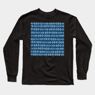 Dark Navy Blue and White Modern Triangles Hand Drawn Pattern Long Sleeve T-Shirt